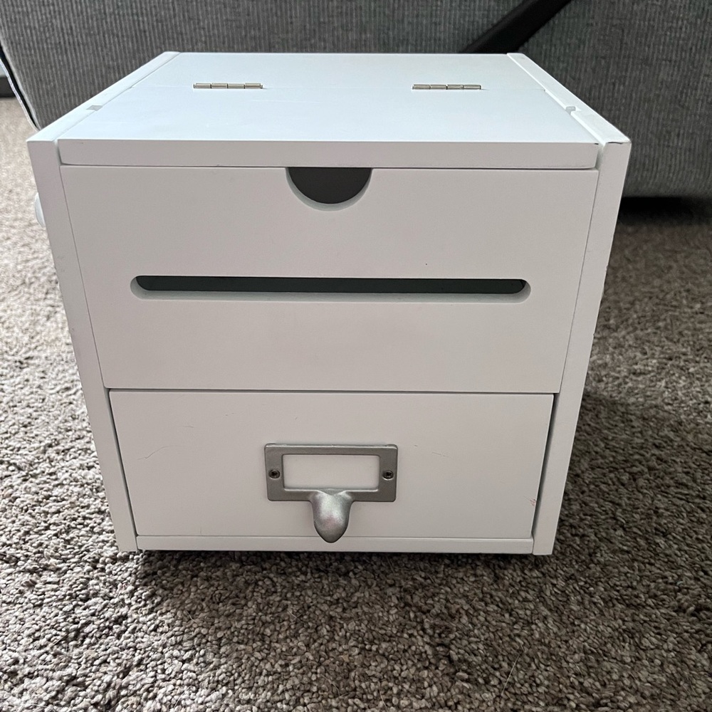Desk organizer!